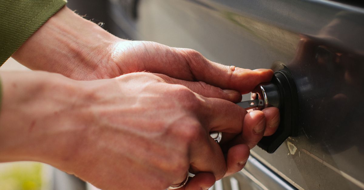 key maker professional — Douglaston Locksmith